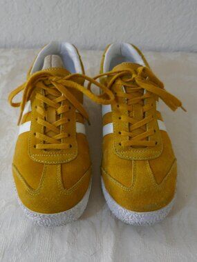 Gola Harrier CMA192 Womens US 6 Yellow Nubuck White Accents Sneaker Tennis Shoes